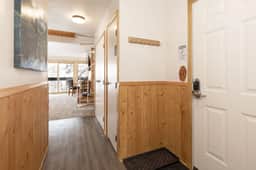 Cozy Slope-Side Stillwater 2 Bedroom #1025 Resort Base Area - Image 3