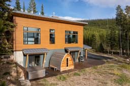 Outstanding Views - Hot Tub, Sauna - Image 2