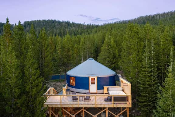 Beehive Basin Yurt: Stunning Mountain Views, Private Hot Tub - Image 2